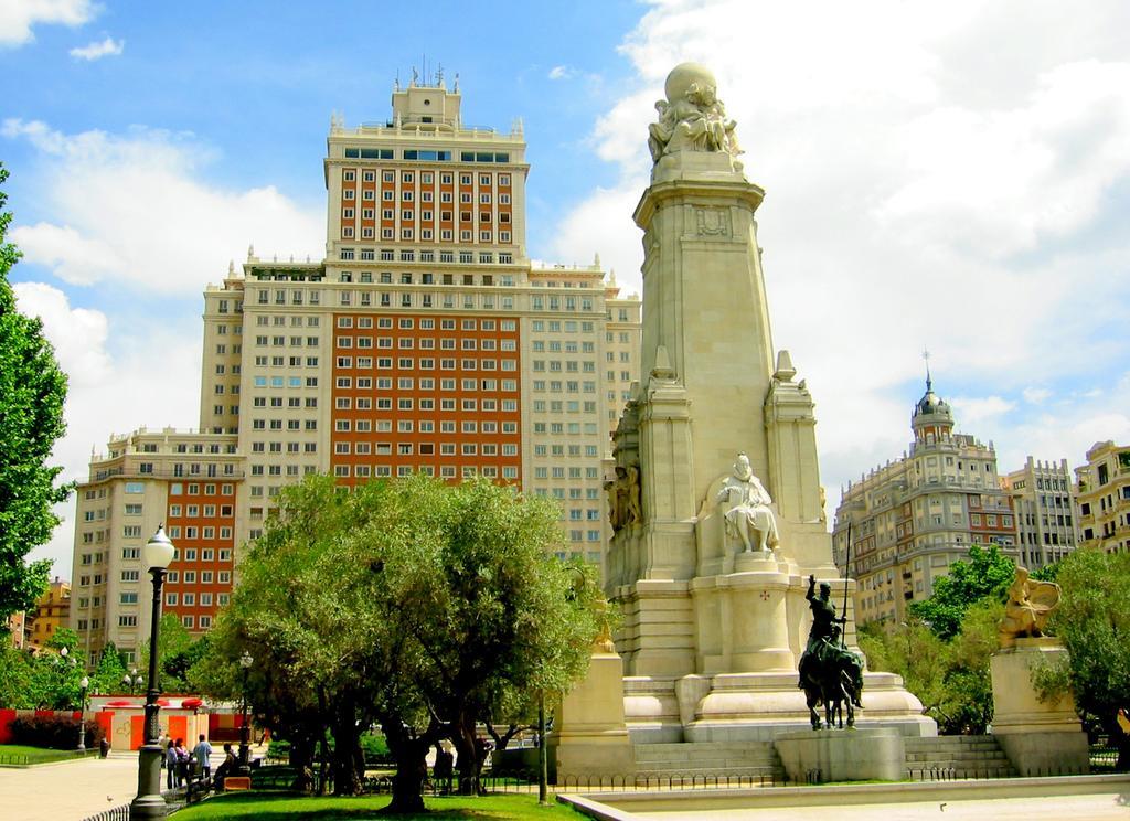 Del Rio Lägenhet Madrid Exteriör bild